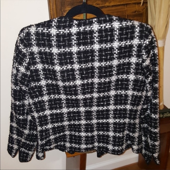 Jones New York 💯 Authentic - Picture 2 of 5